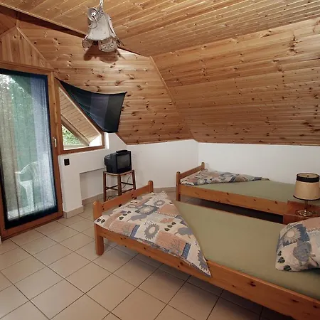 Voeroesko Apartmanhaz Hotel apartamentowy 3*